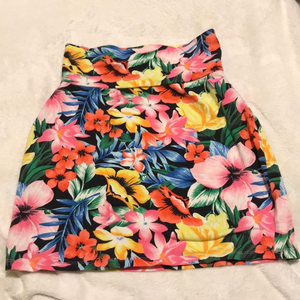 PINK pencil skirt